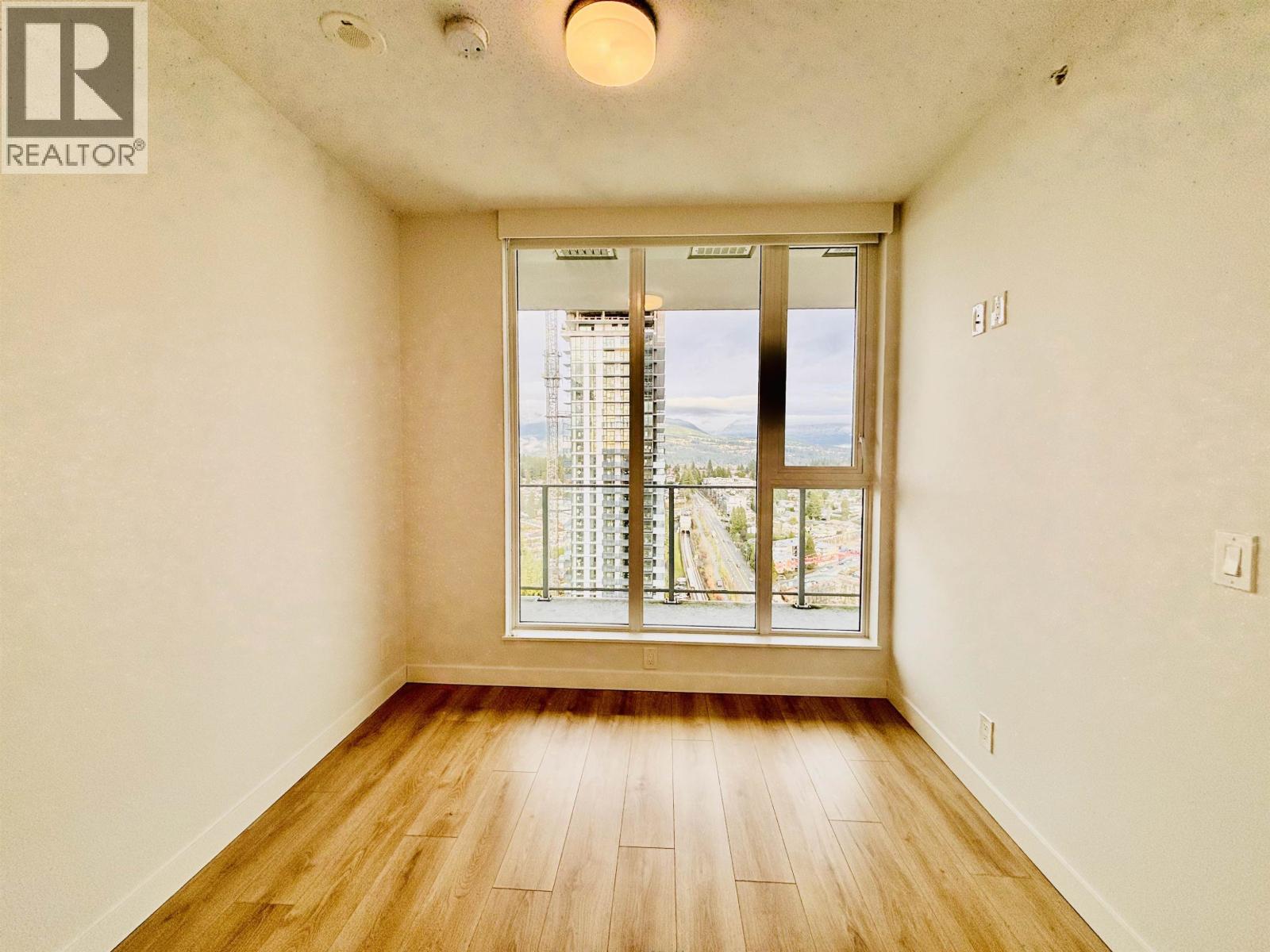 2605 567 Clarke Road, Coquitlam, British Columbia  V3J 0K7 - Photo 9 - R3077471