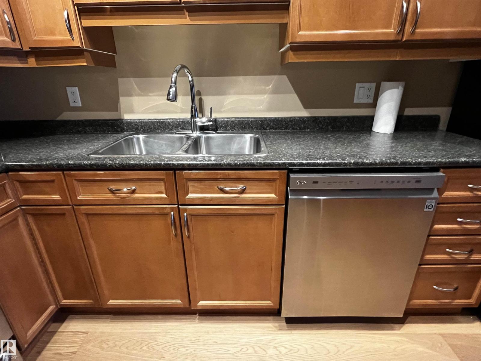 #405 10319 111 St Nw, Edmonton, Alberta  T5K 0A2 - Photo 7 - E4469422