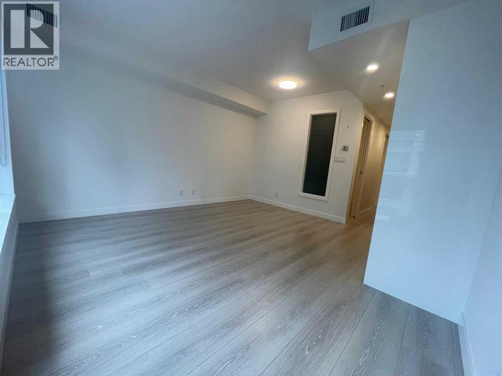 703, 108 Waterfront Court Sw, Calgary, Alberta  T2P 1K7 - Photo 12 - A2266280