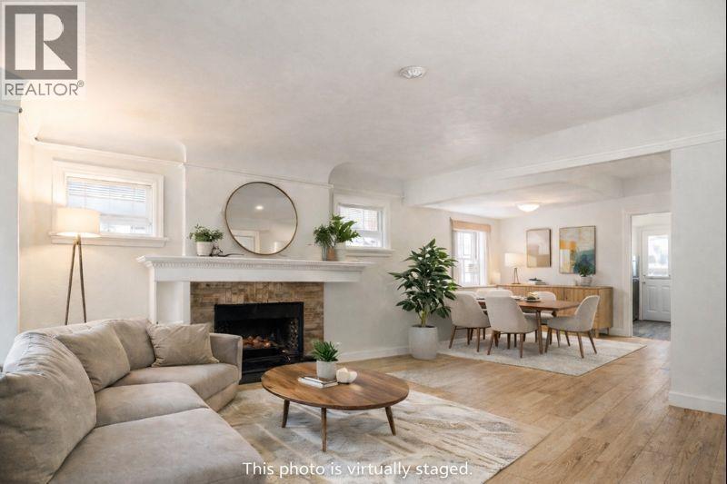 2715 W 16th Avenue, Vancouver, British Columbia  V6K 3C3 - Photo 4 - R3074007