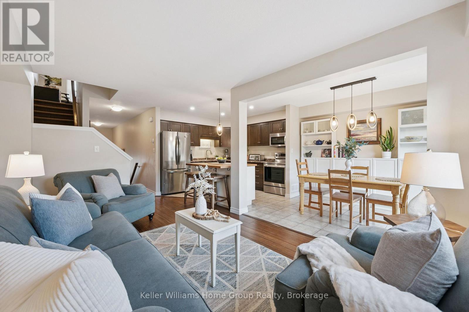 120 CREIGHTON AVENUE, Guelph, Ontario