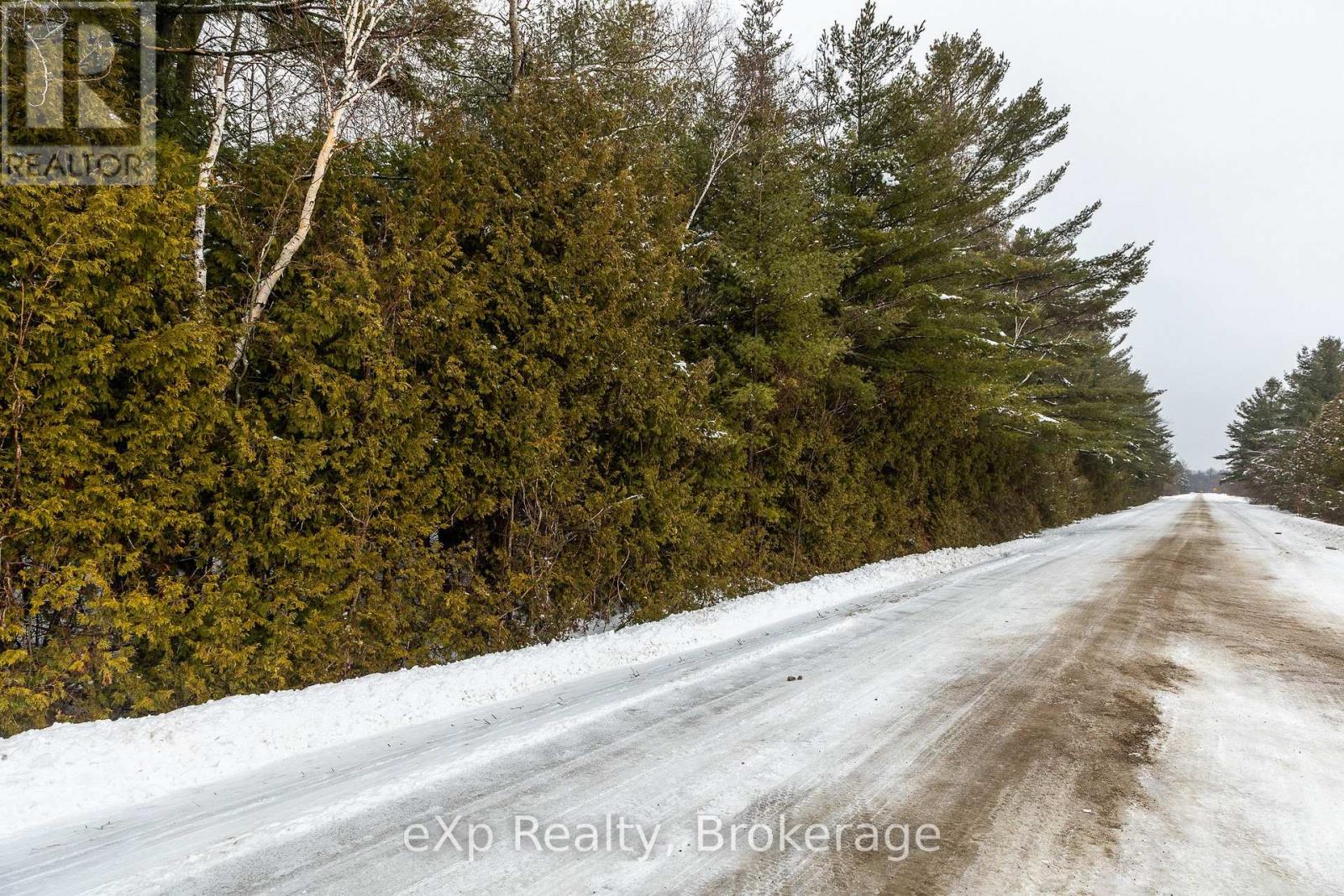 5716 County Road 9, Clearview, Ontario  L0M 1N0 - Photo 18 - S12679302