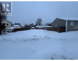 12 Country Road, Grand Falls-Windsor, Newfoundland & Labrador