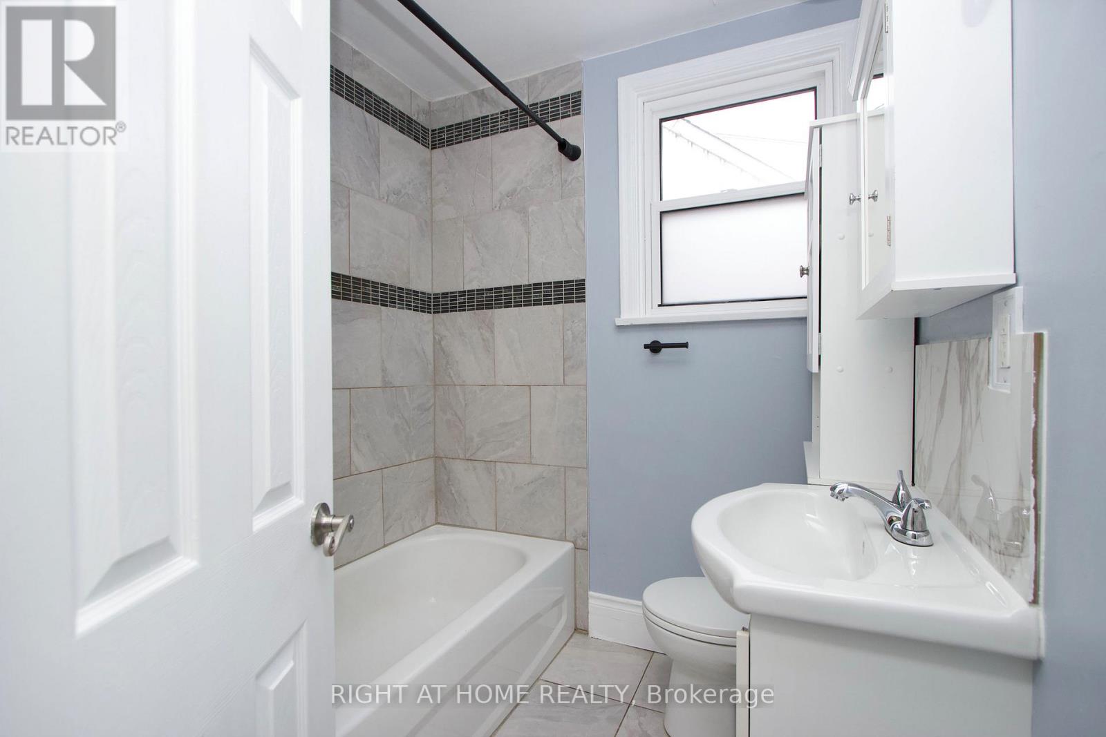 230 Cadillac Avenue S, Oshawa, Ontario  L1H 5Z7 - Photo 13 - E12572830