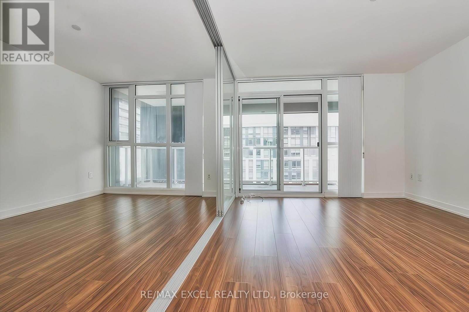 710 - 85 Queens Wharf Road, Toronto, Ontario  M5V 0J9 - Photo 6 - C12679280