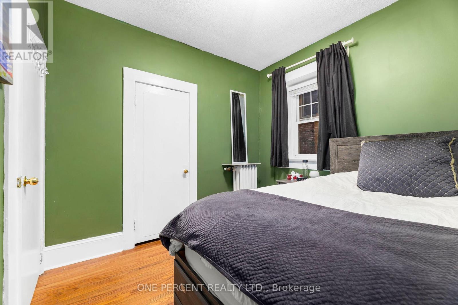 2 - 68 Kendal Avenue, Toronto, Ontario  M5R 1L9 - Photo 9 - C12679294