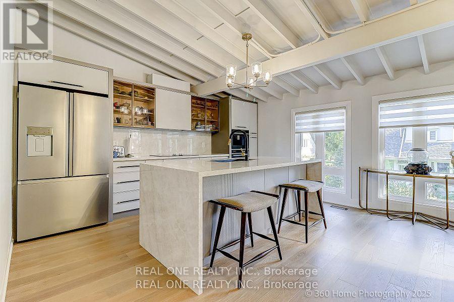 10 North Hills Terrace, Toronto, Ontario  M3C 1M6 - Photo 1 - C12679304