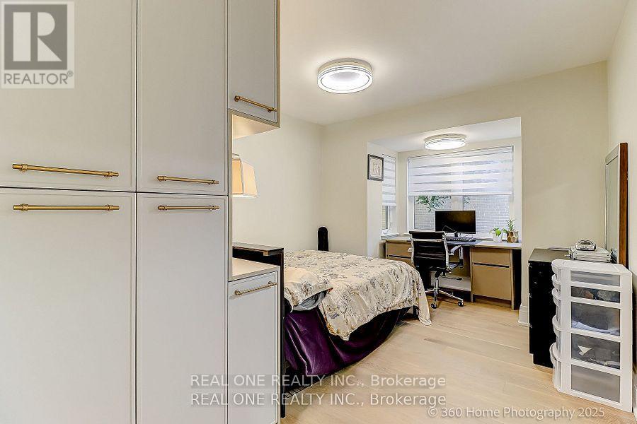 10 North Hills Terrace, Toronto, Ontario  M3C 1M6 - Photo 10 - C12679304