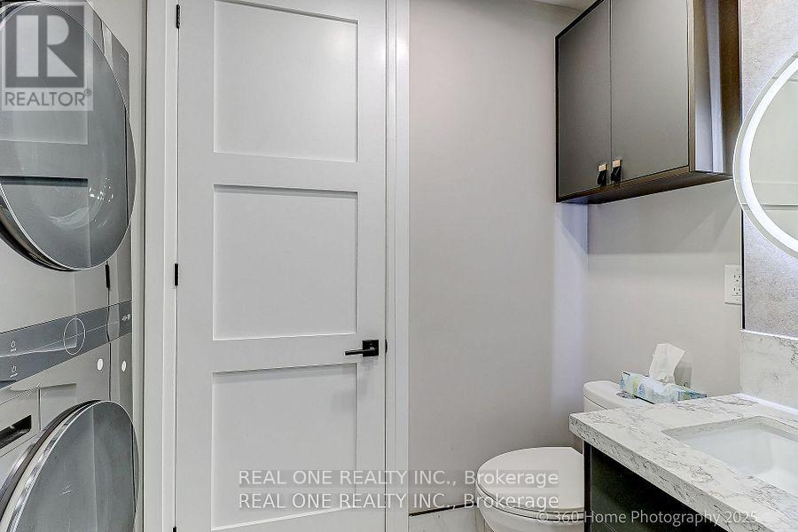 10 North Hills Terrace, Toronto, Ontario  M3C 1M6 - Photo 18 - C12679304