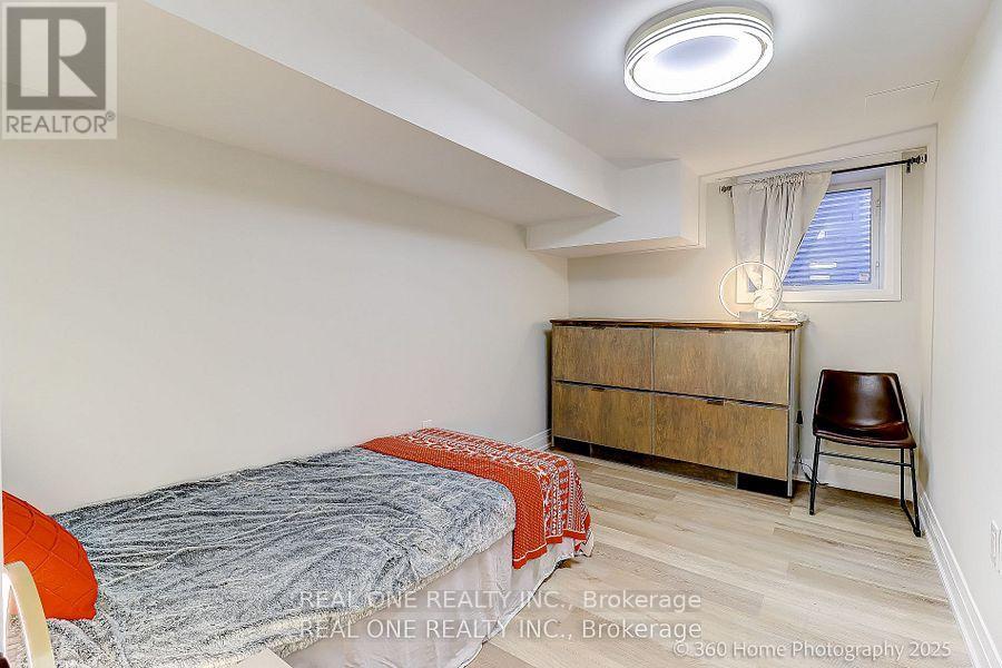 10 North Hills Terrace, Toronto, Ontario  M3C 1M6 - Photo 22 - C12679304