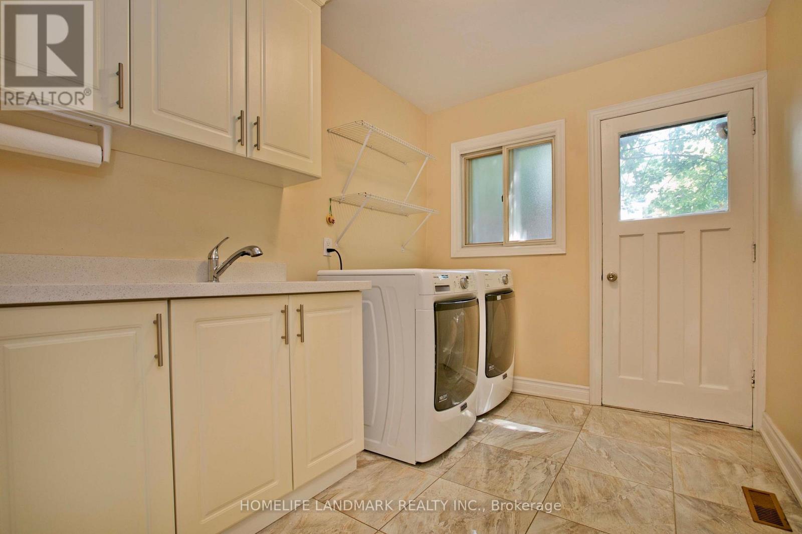 157 Pleasant View Drive, Toronto, Ontario  M2J 3R3 - Photo 26 - C12679312