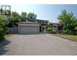 157 PLEASANT VIEW DRIVE, Toronto, Ontario