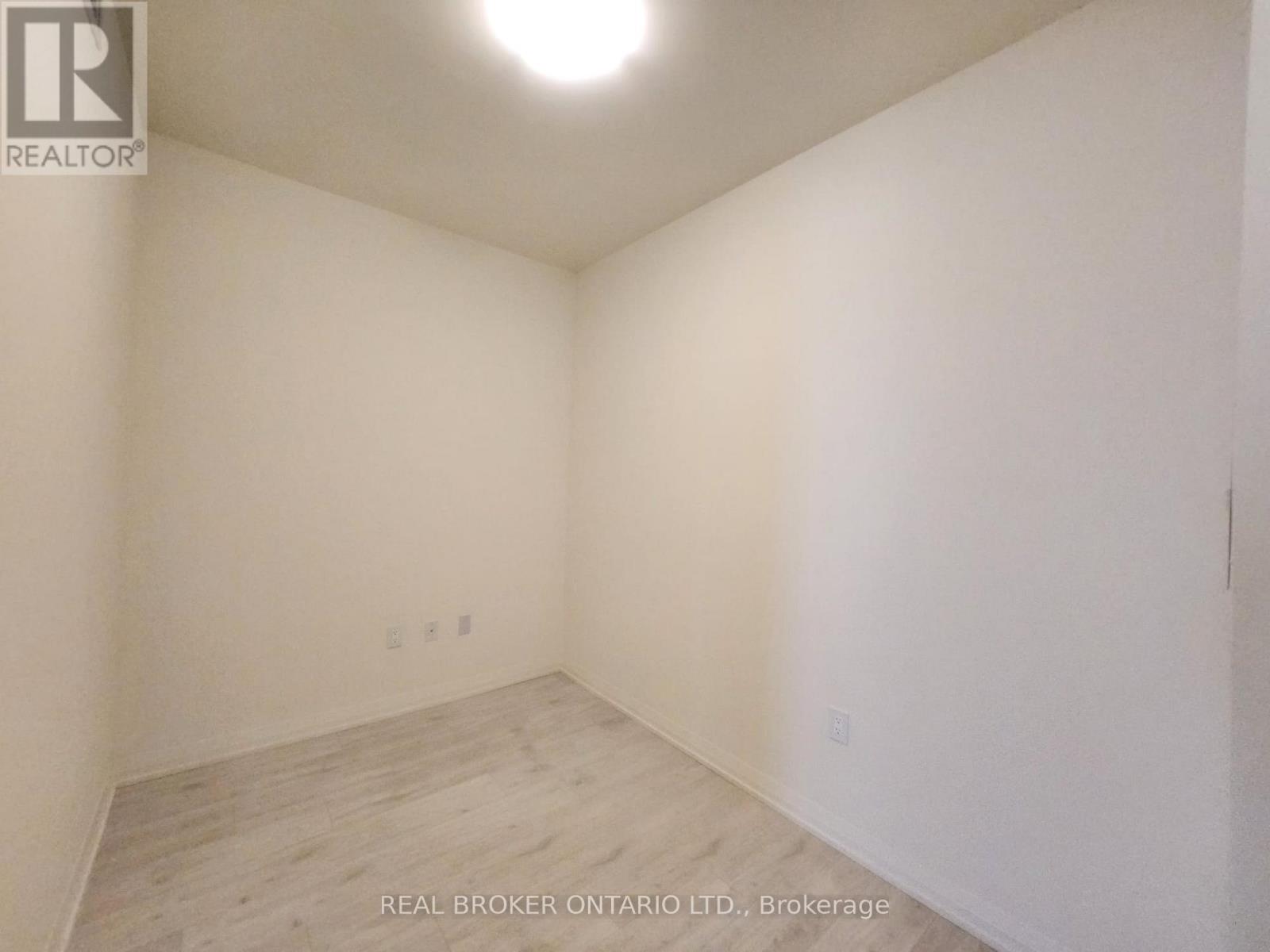 1825 - 9000 Jane Street, Vaughan, Ontario  L4K 0M6 - Photo 7 - N12679306