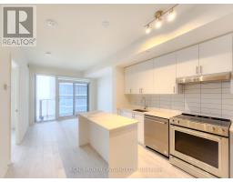 1825 - 9000 JANE STREET, Vaughan, Ontario