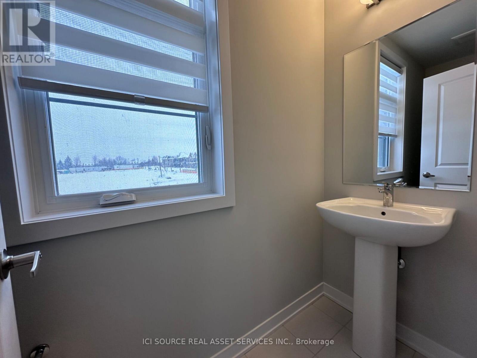 83 York Downs Boulevard, Markham (Angus Glen), Ontario  L6C 3M8 - Photo 6 - N12679340