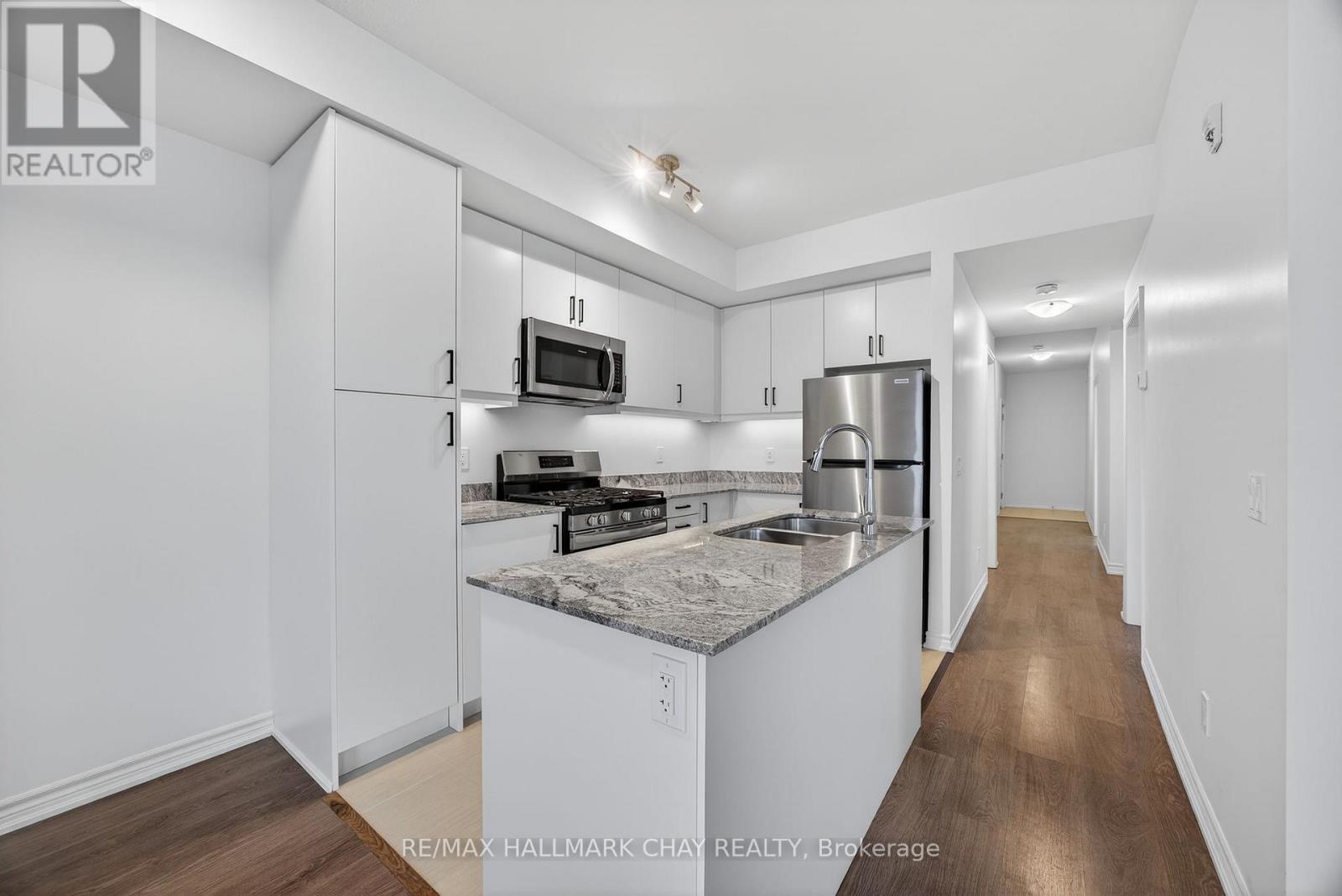 5 Spooner Crescent, Collingwood, Ontario  L9Y 0Z5 - Photo 10 - S12679354