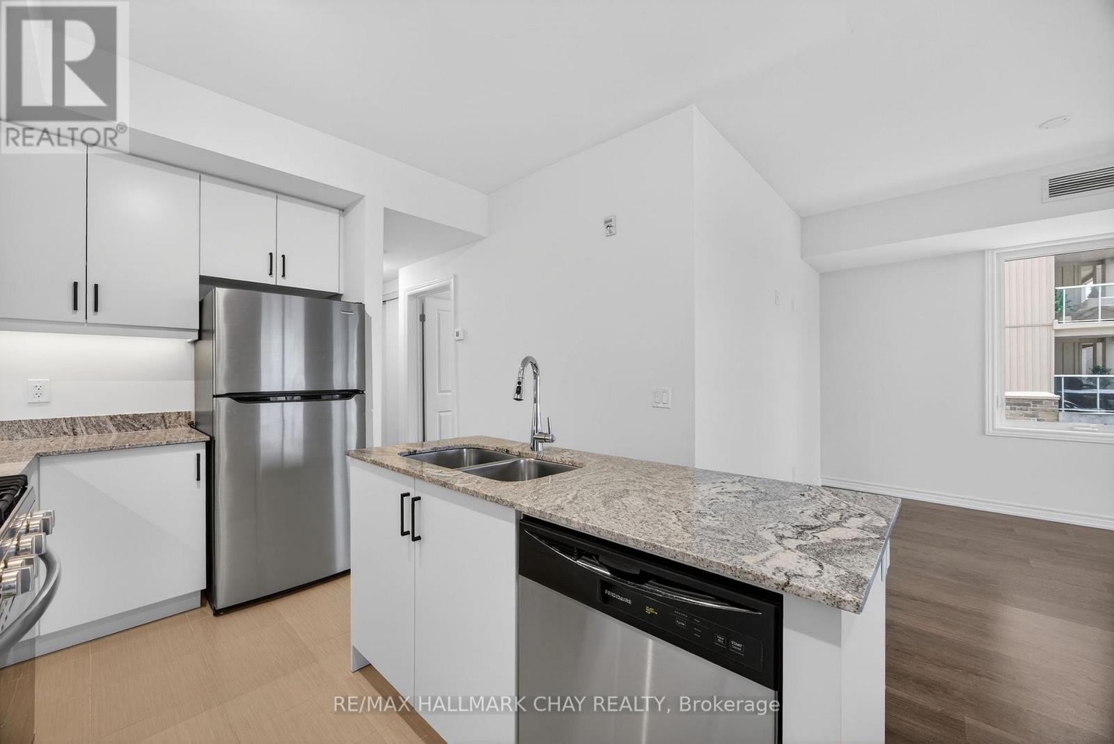 5 Spooner Crescent, Collingwood, Ontario  L9Y 0Z5 - Photo 12 - S12679354