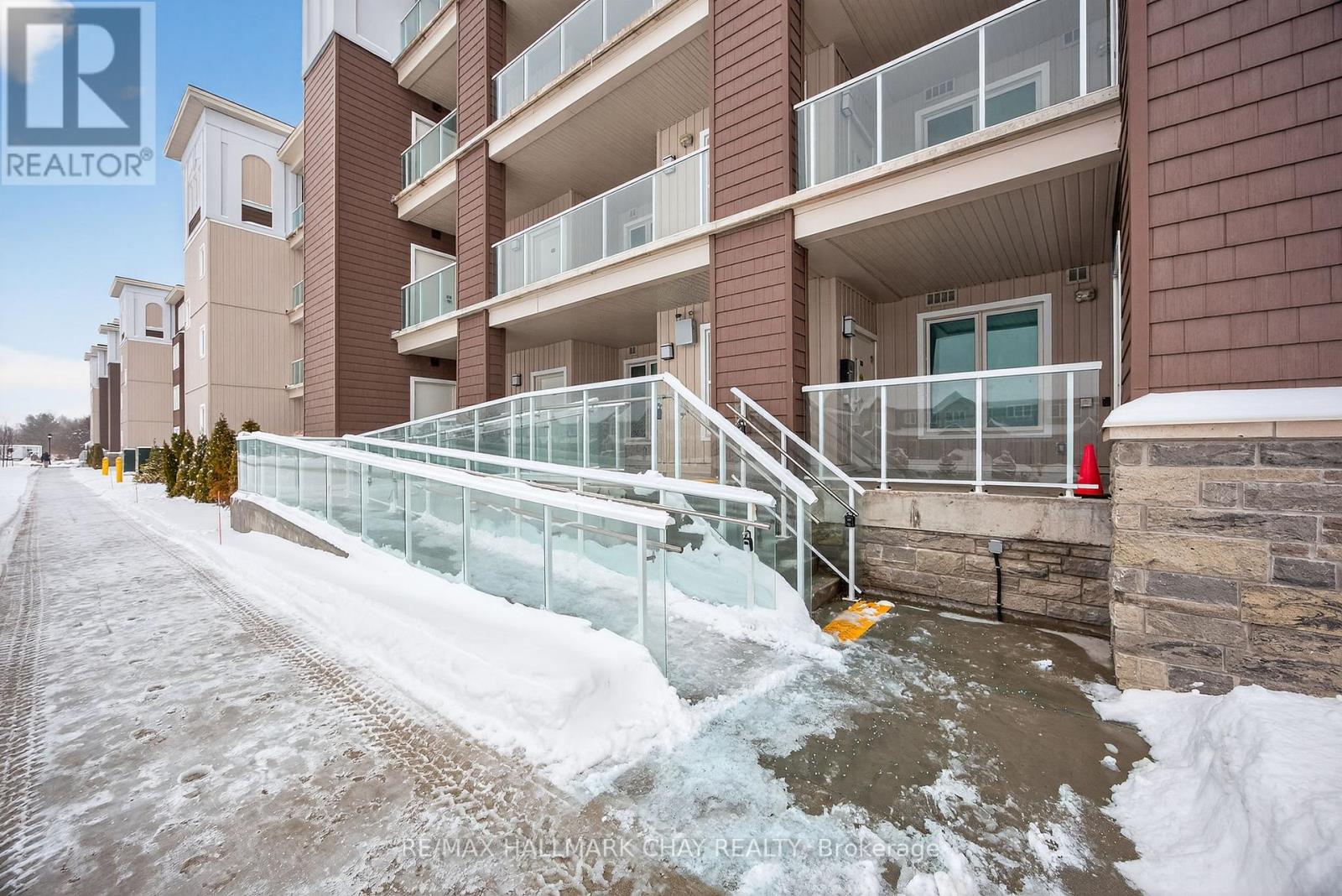 5 Spooner Crescent, Collingwood, Ontario  L9Y 0Z5 - Photo 2 - S12679354