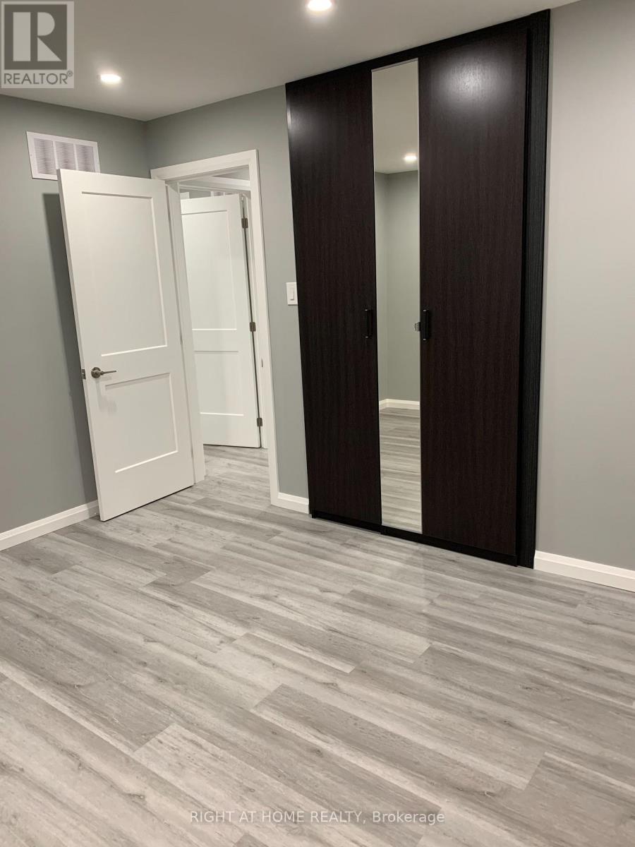 Upper - 4087 Clevedon Drive, Mississauga, Ontario  L4Z 1J4 - Photo 15 - W12679284