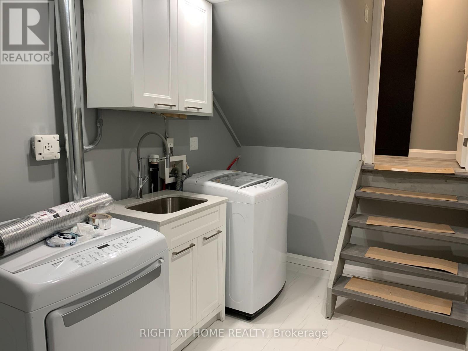 Upper - 4087 Clevedon Drive, Mississauga, Ontario  L4Z 1J4 - Photo 18 - W12679284