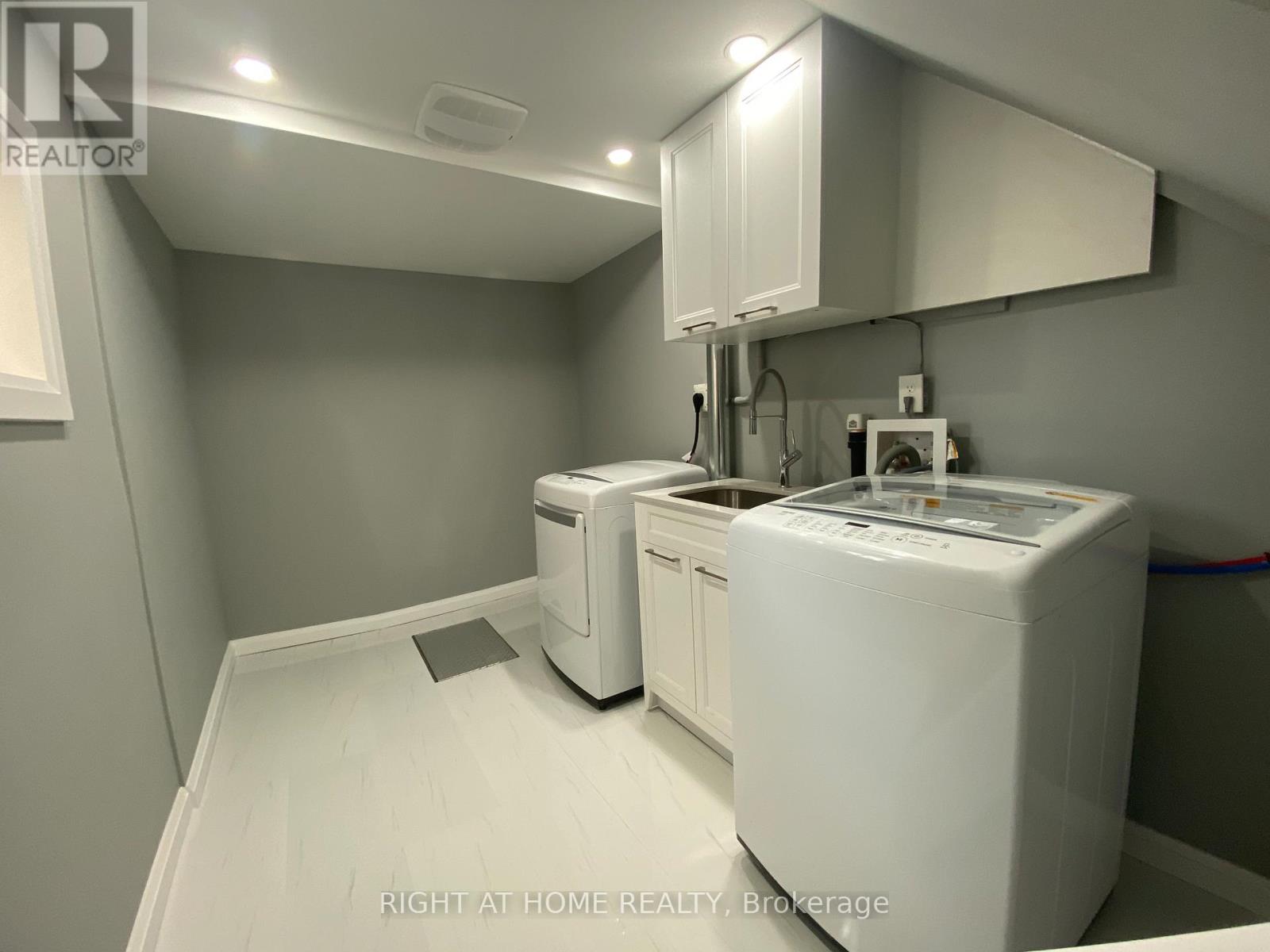 Upper - 4087 Clevedon Drive, Mississauga, Ontario  L4Z 1J4 - Photo 19 - W12679284