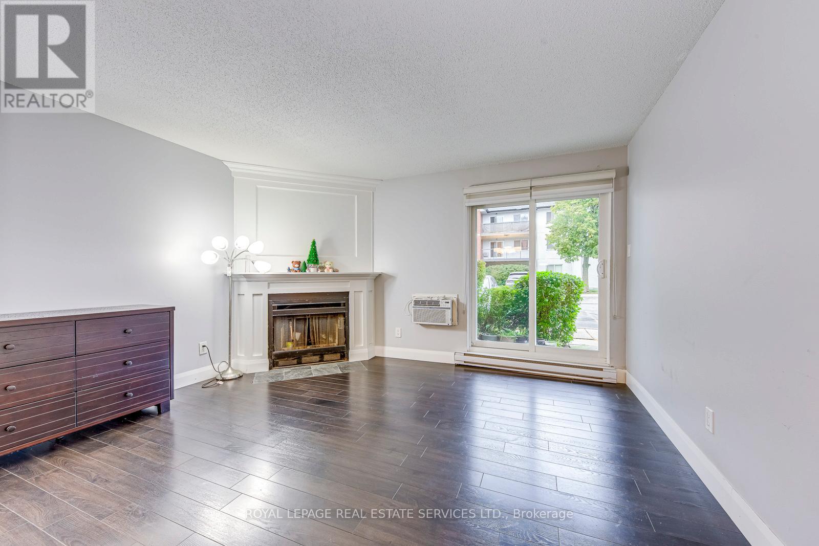 911 - 1450 Glen Abbey Gate, Oakville (Ga Glen Abbey), Ontario  L6M 2V7 - Photo 12 - W12679320