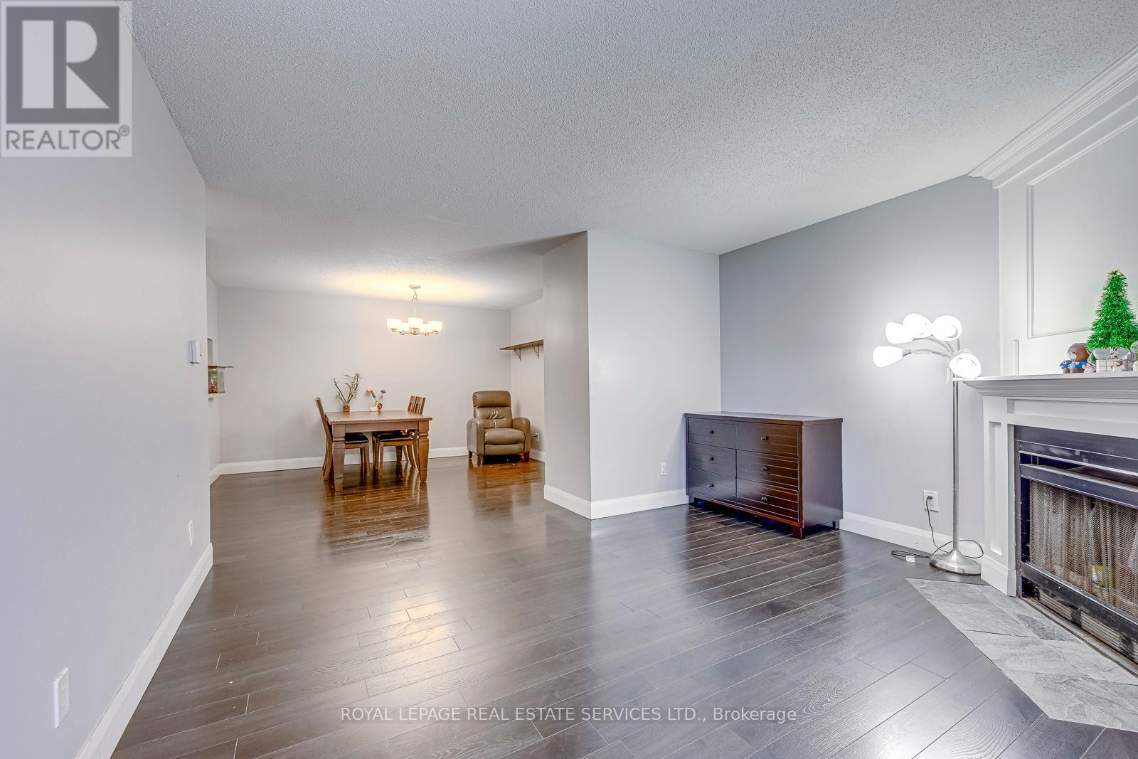 911 - 1450 Glen Abbey Gate, Oakville (Ga Glen Abbey), Ontario  L6M 2V7 - Photo 14 - W12679320