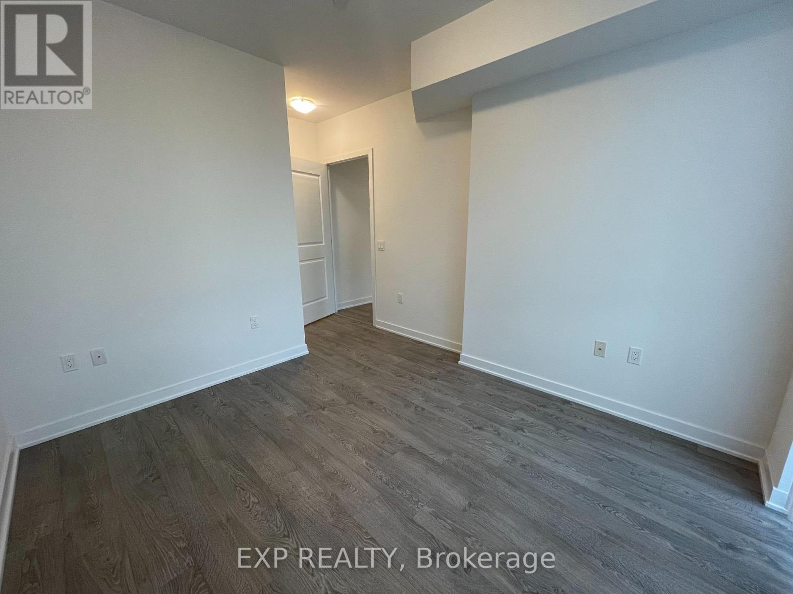 105 - 4677 Glen Erin Drive, Mississauga, Ontario  L5M 2E3 - Photo 9 - W12679330