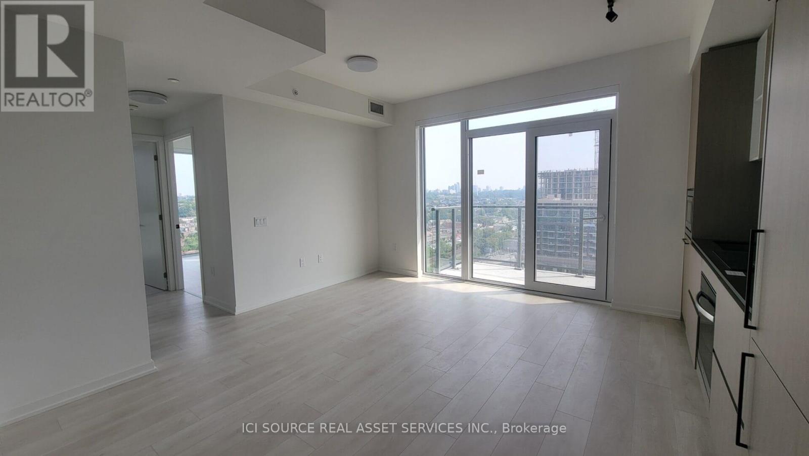 1409 - 10 GRAPHOPHONE GROVE, Toronto, Ontario