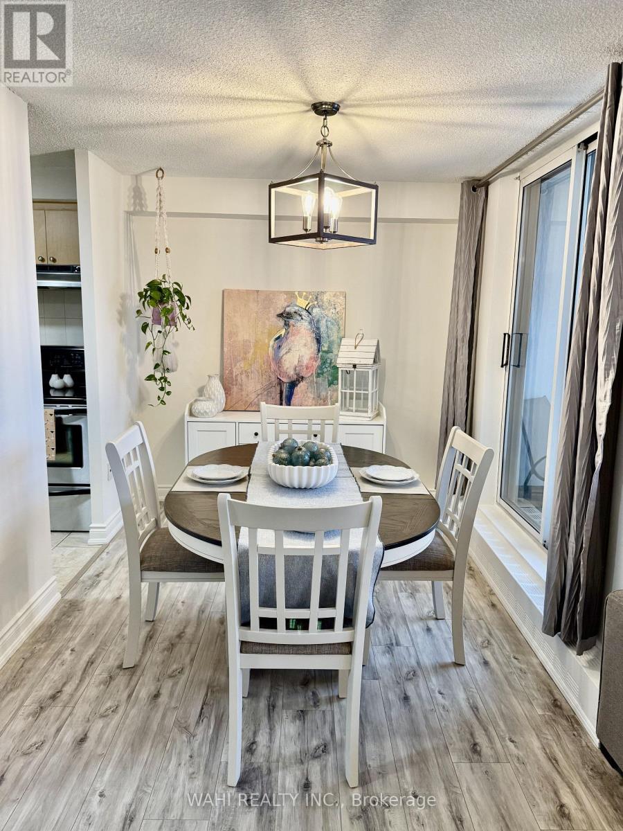 1212 - 2900 Battleford Road, Mississauga, Ontario  L5N 2V9 - Photo 2 - W12679336