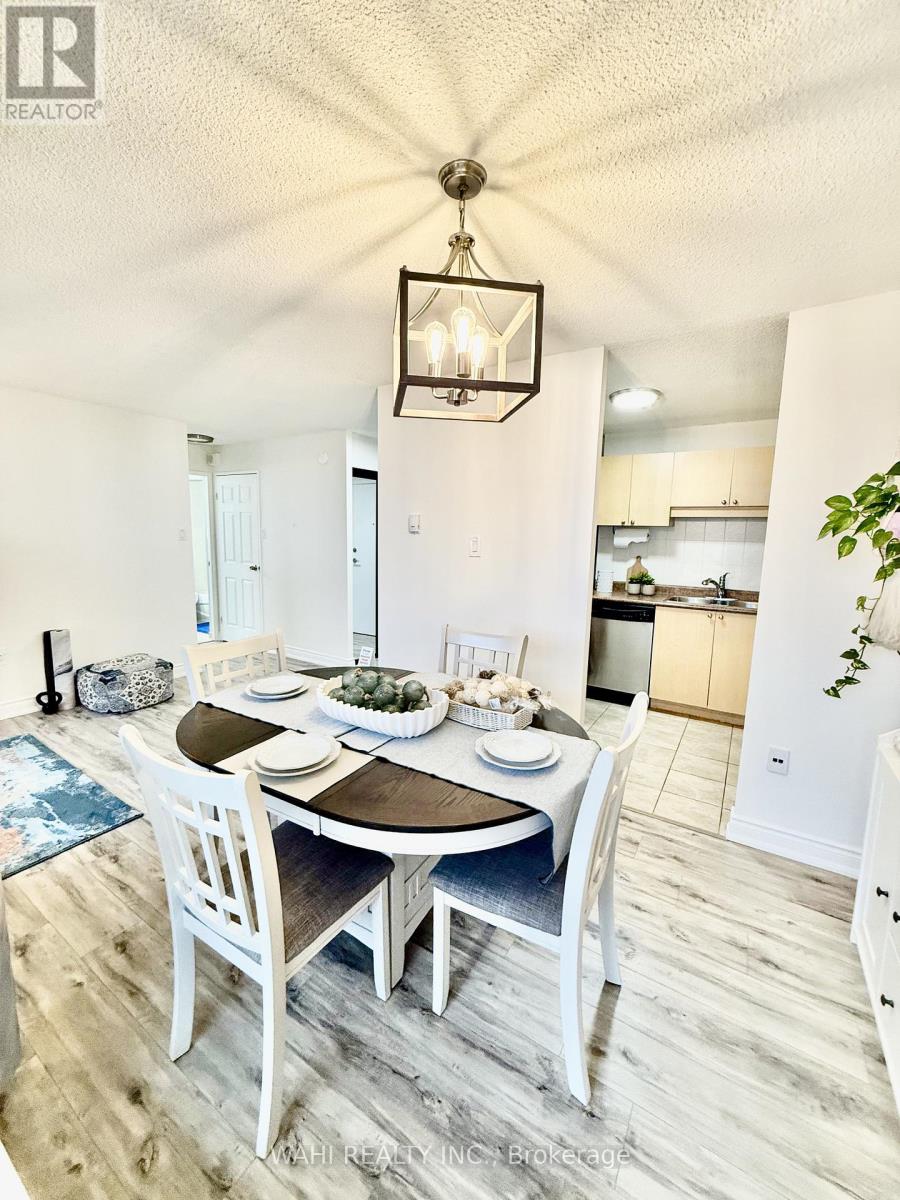 1212 - 2900 Battleford Road, Mississauga, Ontario  L5N 2V9 - Photo 3 - W12679336