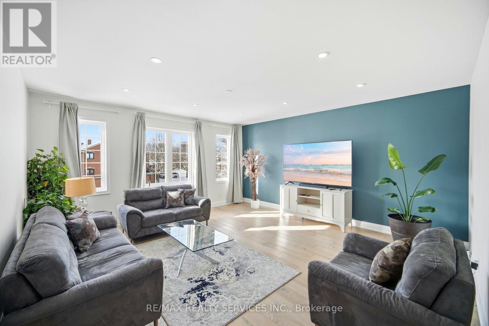 71 Hutton Crescent, Caledon, Ontario  L7C 1A7 - Photo 26 - W12679344