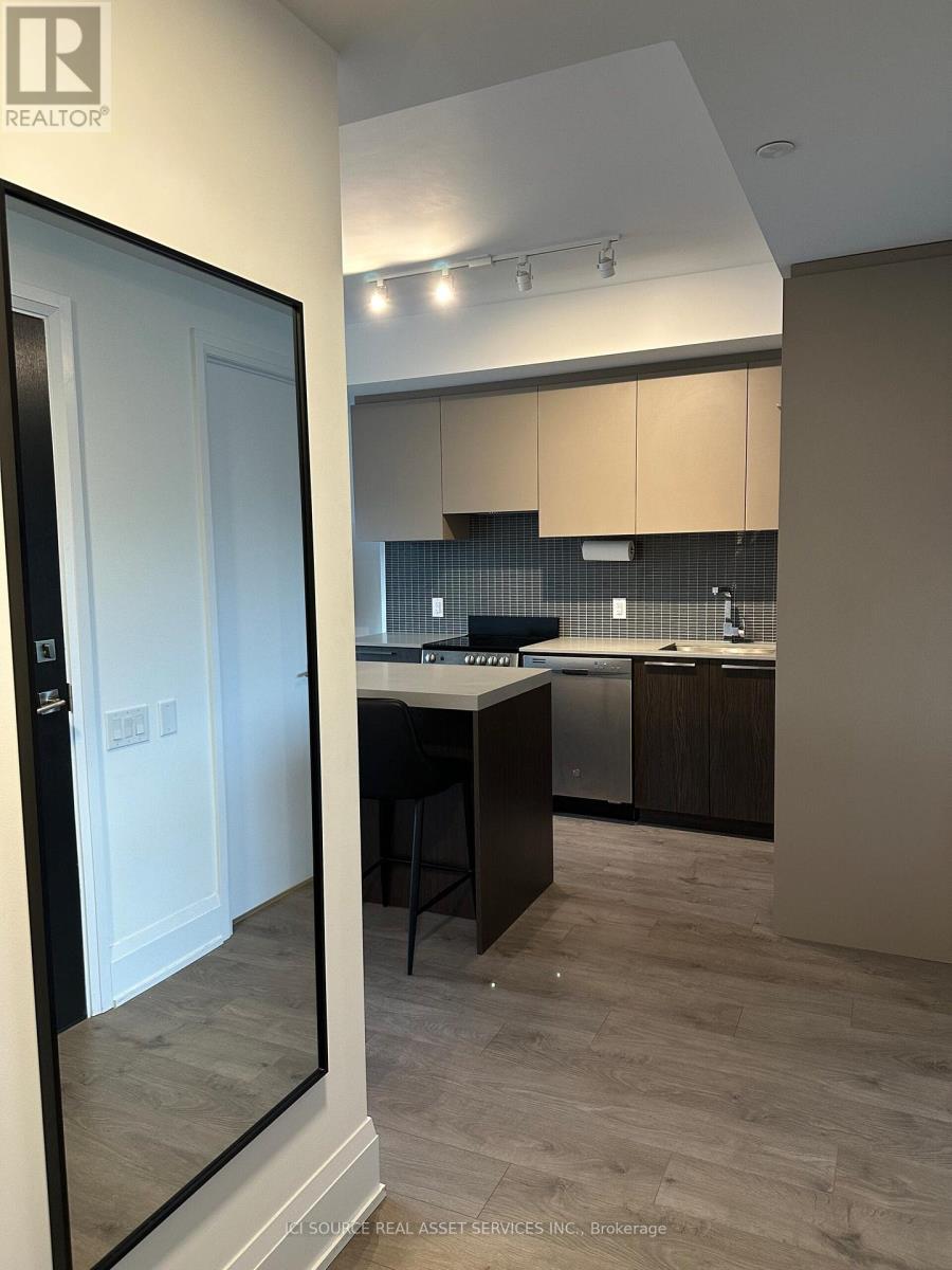 403 - 20 Brin Drive, Toronto, Ontario  M8X 0B2 - Photo 6 - W12679350