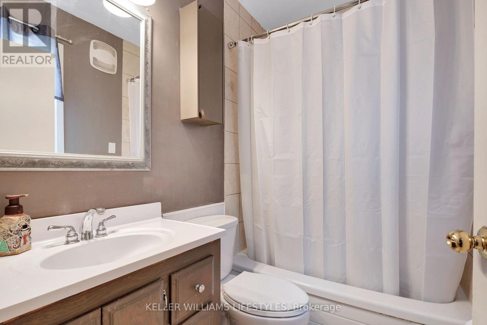 40 Elliott Street, London East, Ontario  N5Y 2E4 - Photo 12 - X12679388