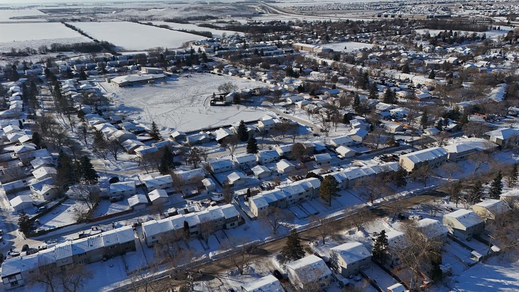 52 Villeneuve Boulevard, Winnipeg, Manitoba  R3V 1C1 - Photo 27 - 202600603