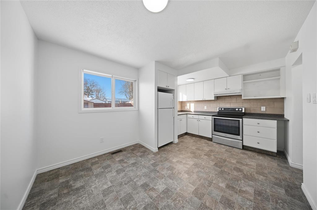 52 Villeneuve Boulevard, Winnipeg, Manitoba  R3V 1C1 - Photo 7 - 202600603