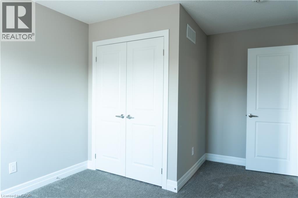 59 Pondcliffe Drive, Kitchener, Ontario  N2R 0M1 - Photo 8 - 40795296