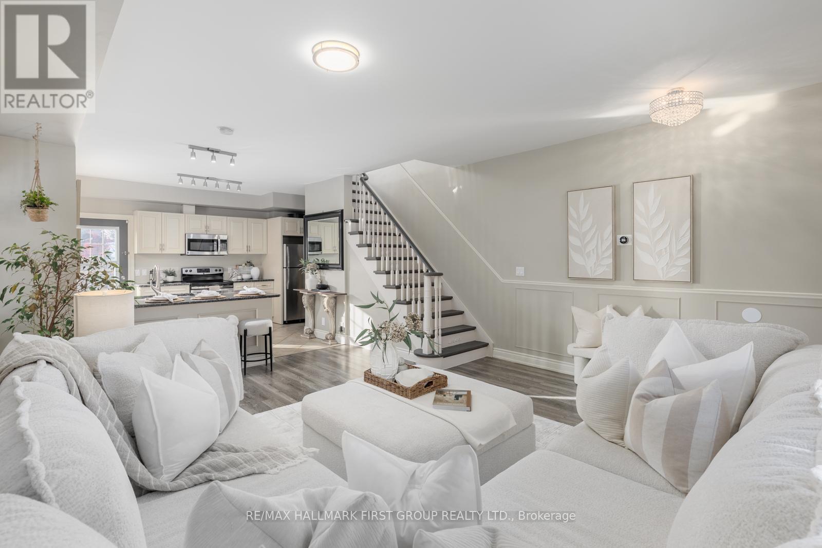 28 Liberty Street S, Clarington, Ontario  L1C 2N2 - Photo 11 - E12679382