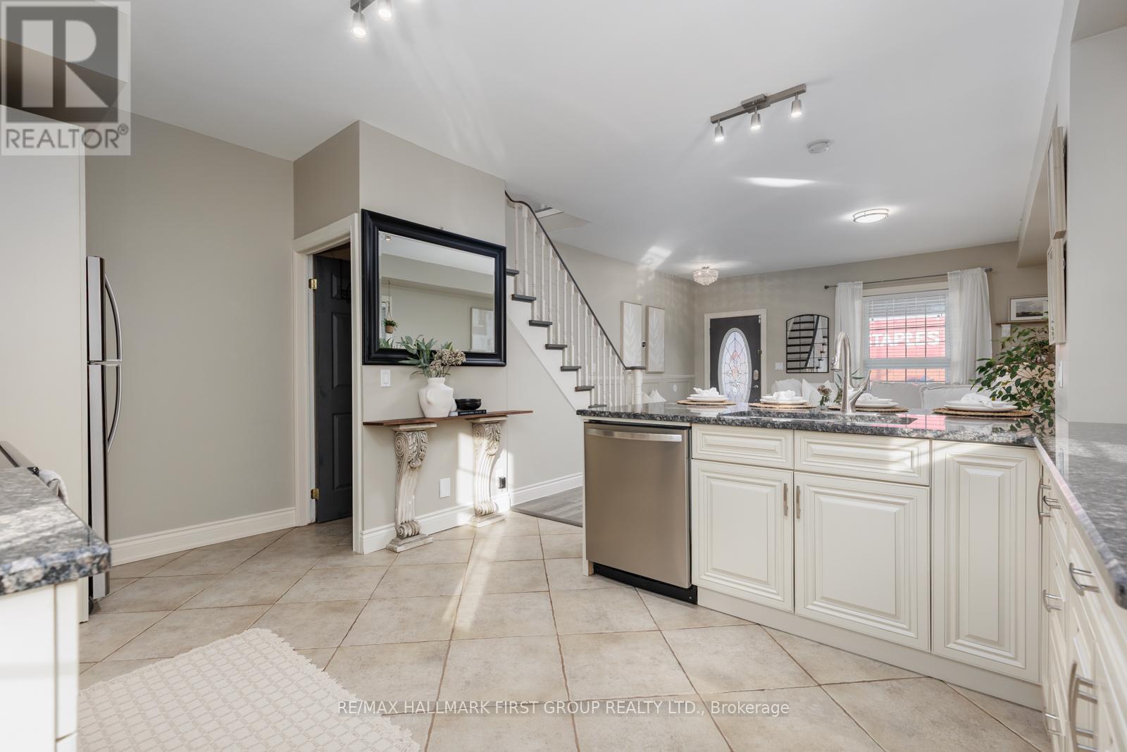 28 Liberty Street S, Clarington, Ontario  L1C 2N2 - Photo 16 - E12679382