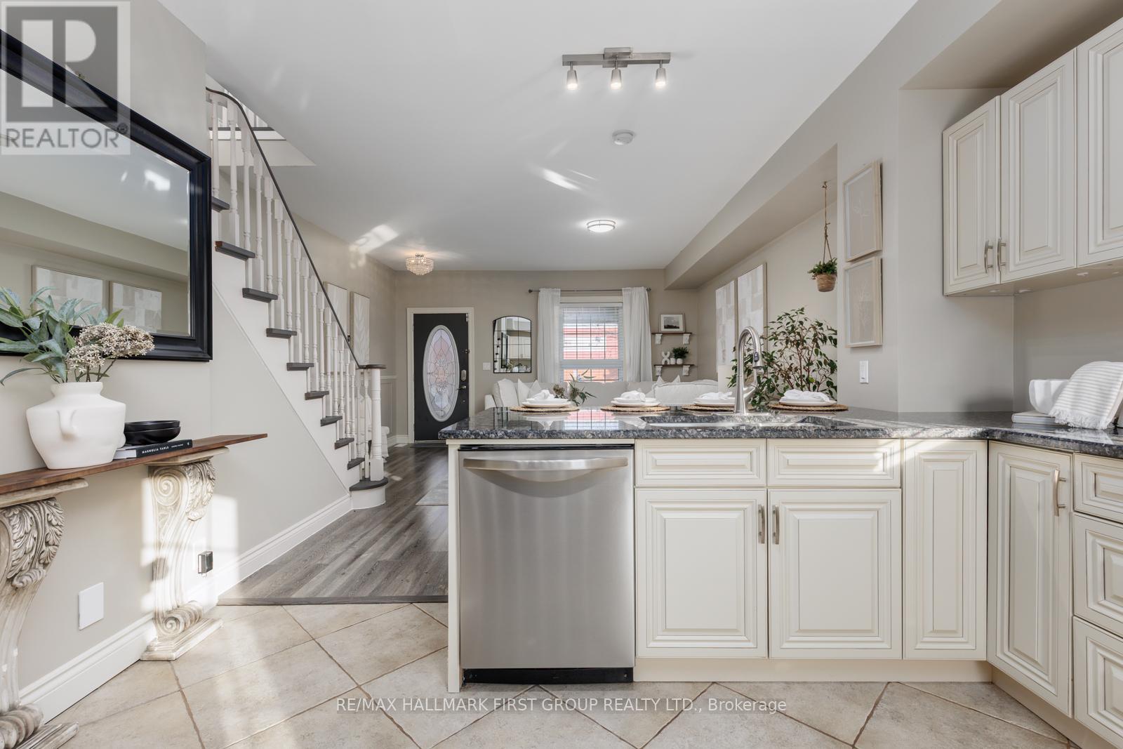 28 Liberty Street S, Clarington, Ontario  L1C 2N2 - Photo 18 - E12679382