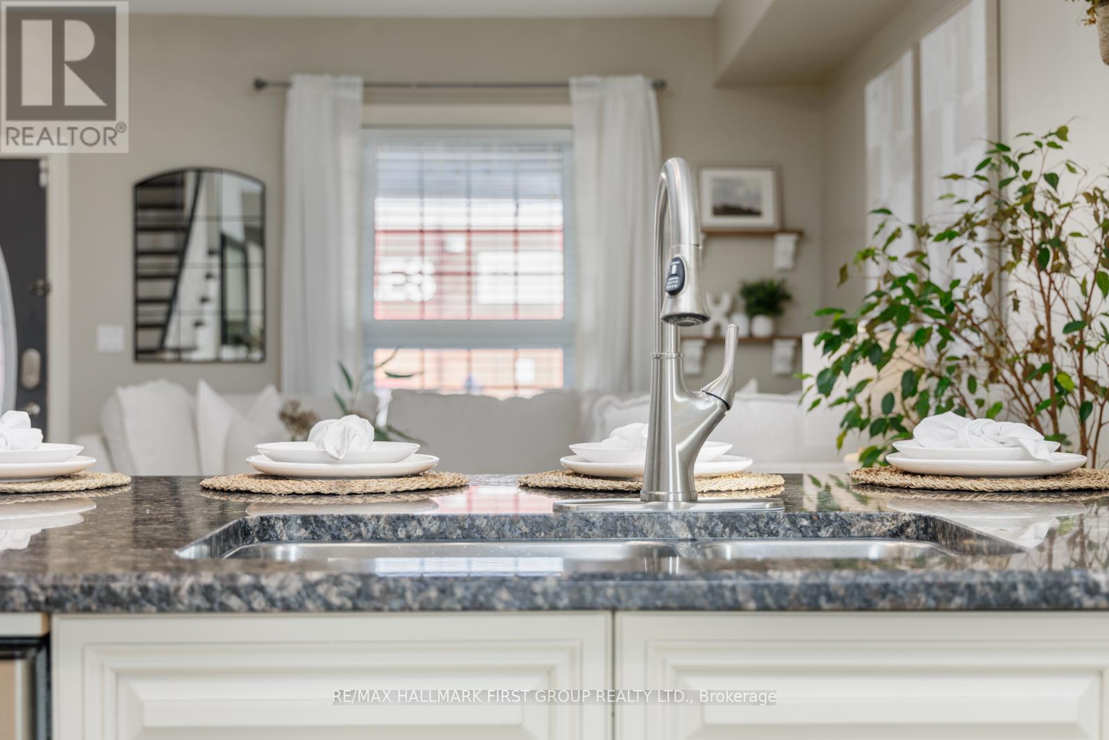 28 Liberty Street S, Clarington, Ontario  L1C 2N2 - Photo 21 - E12679382