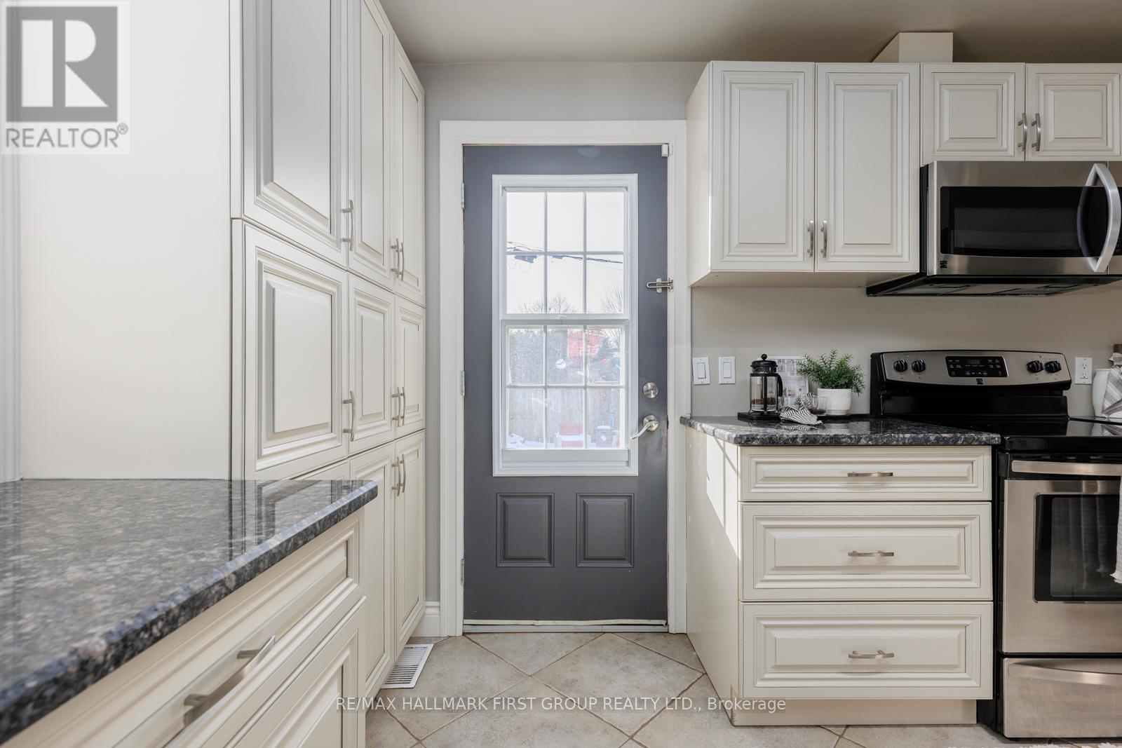 28 Liberty Street S, Clarington, Ontario  L1C 2N2 - Photo 33 - E12679382