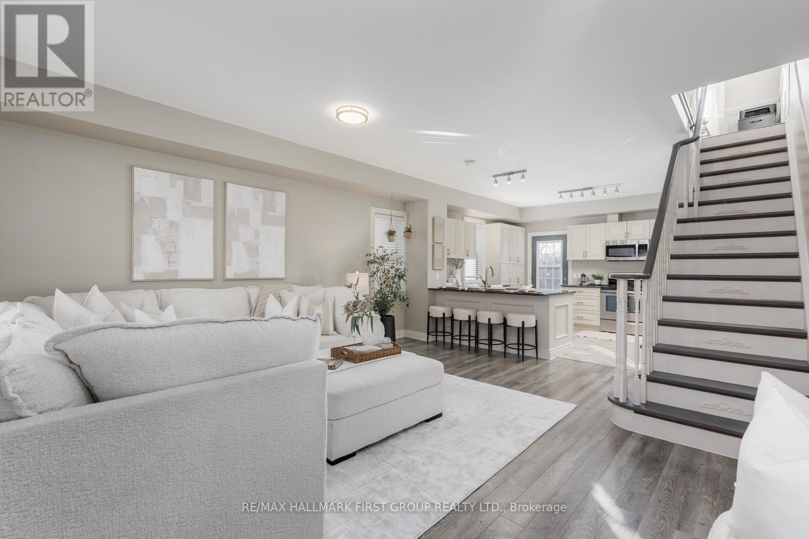 28 Liberty Street S, Clarington, Ontario  L1C 2N2 - Photo 7 - E12679382