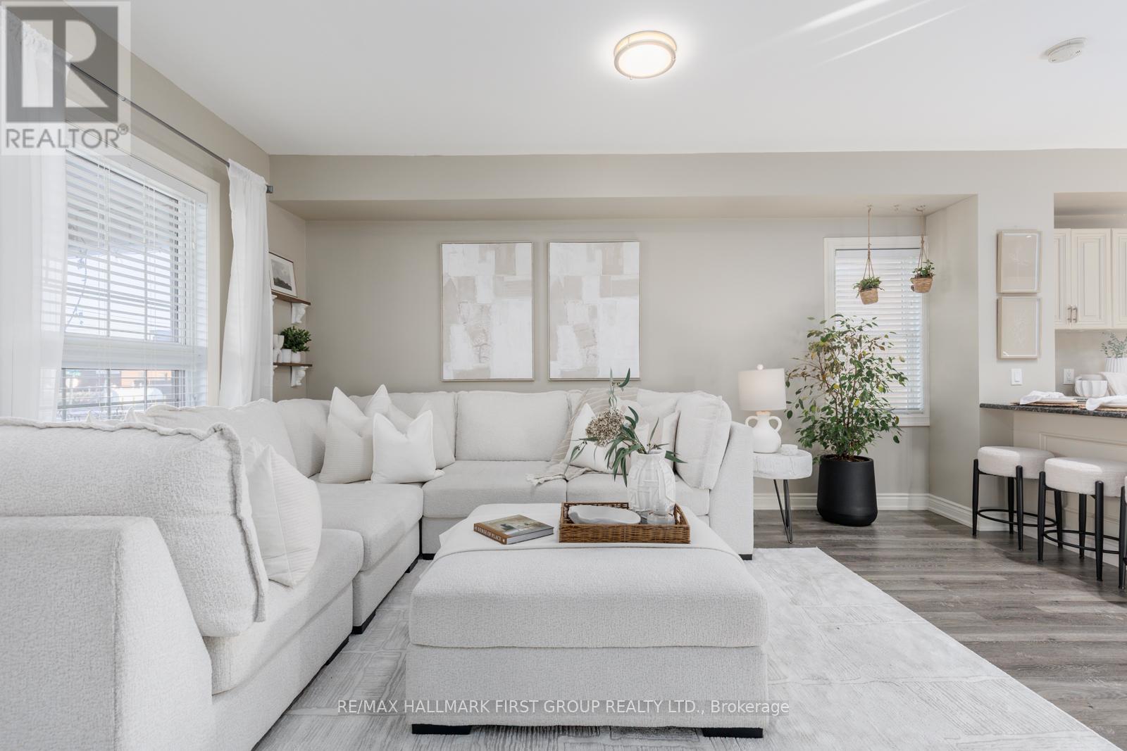 28 Liberty Street S, Clarington, Ontario  L1C 2N2 - Photo 8 - E12679382