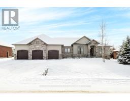 25 MENNILL DRIVE, Springwater, Ontario