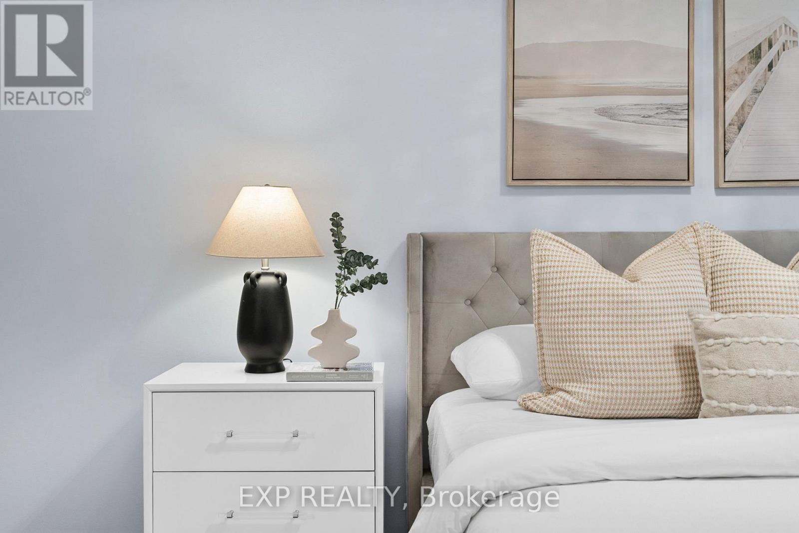 22 Pierpont Place, Mississauga, Ontario  L5N 5V1 - Photo 19 - W12679374