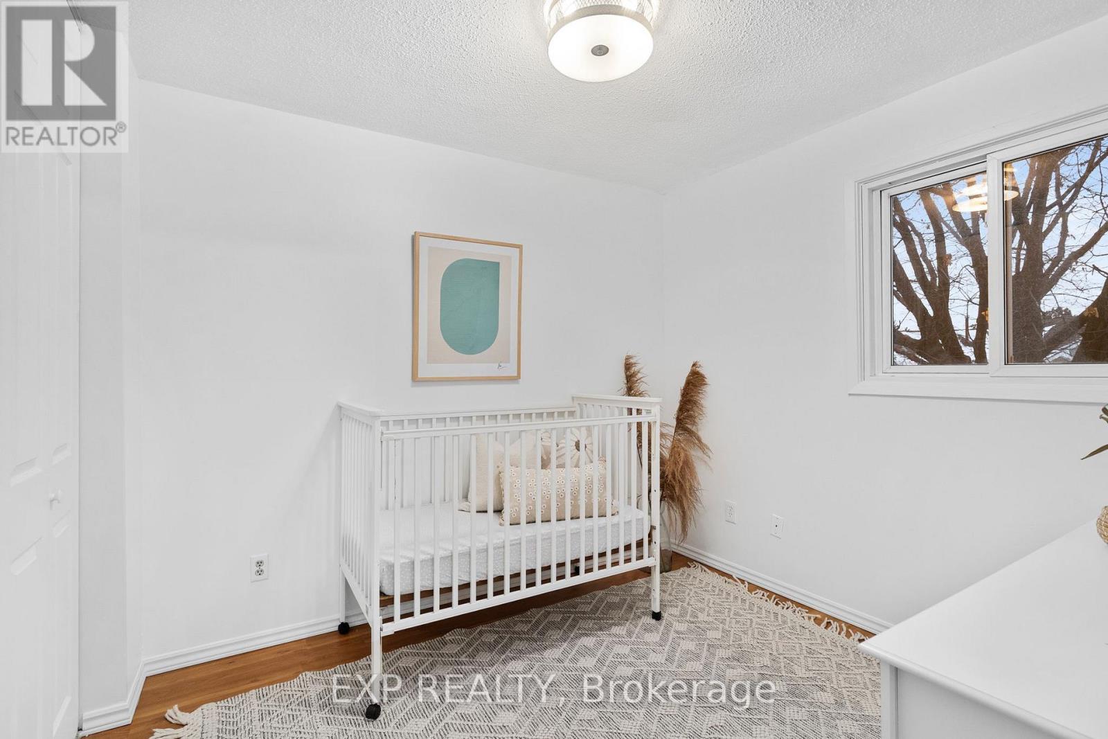 22 Pierpont Place, Mississauga, Ontario  L5N 5V1 - Photo 30 - W12679374