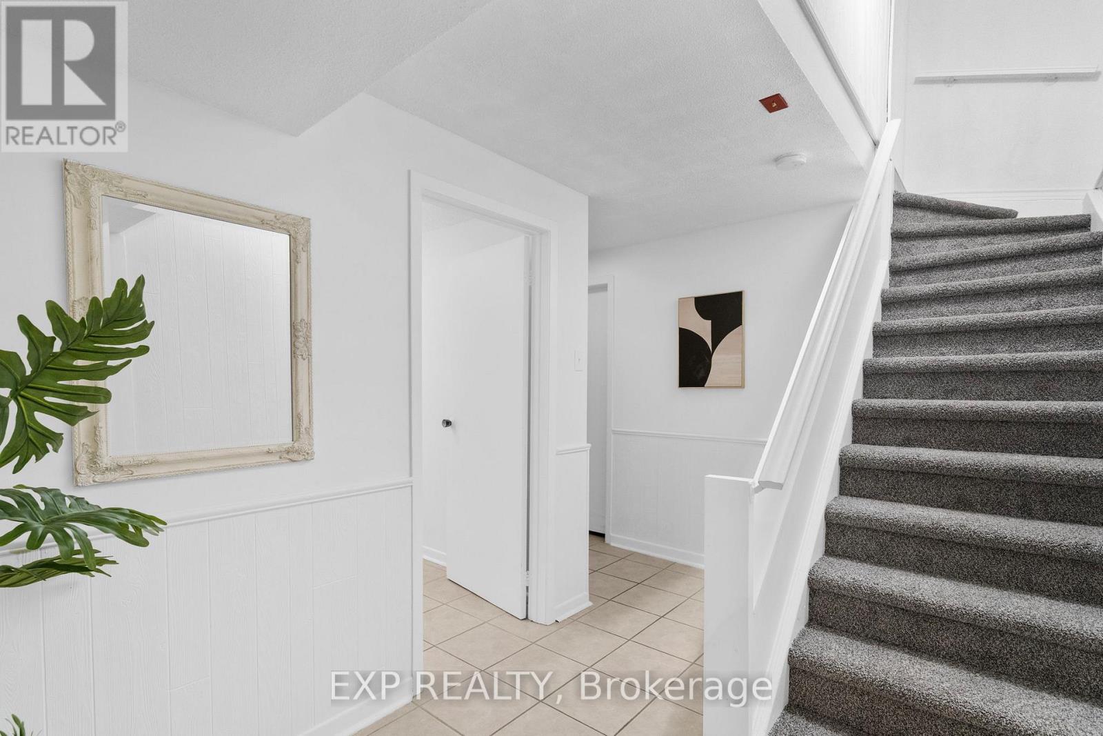 22 Pierpont Place, Mississauga, Ontario  L5N 5V1 - Photo 31 - W12679374