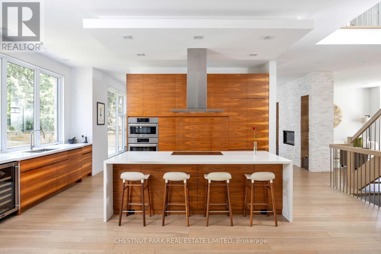 2121 Harvest Drive, Mississauga, Ontario  L4Y 1T7 - Photo 13 - W12679378