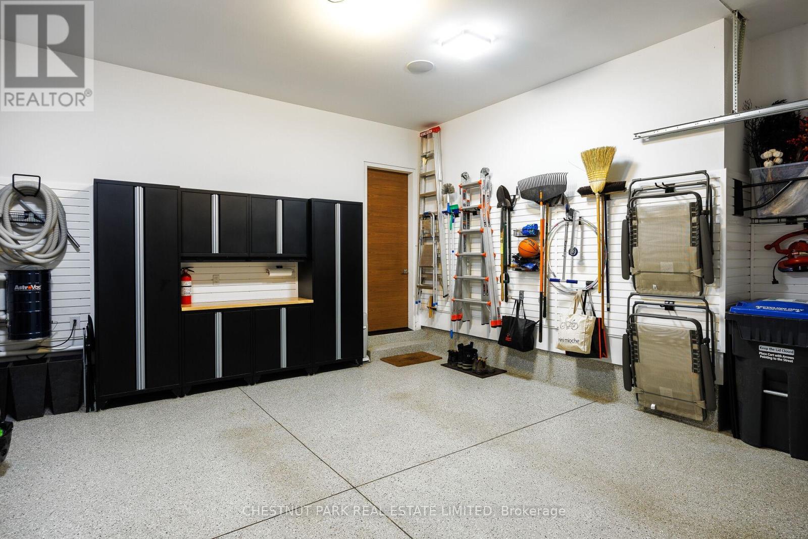 2121 Harvest Drive, Mississauga, Ontario  L4Y 1T7 - Photo 21 - W12679378